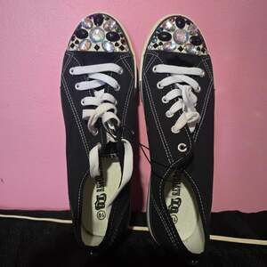 QT Revolution Canvas Sneakers Size 10 Black Studded Bling Low Top
